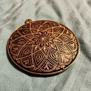 Vintage IA Damascene Gold Tone and Black Enamel Pendant